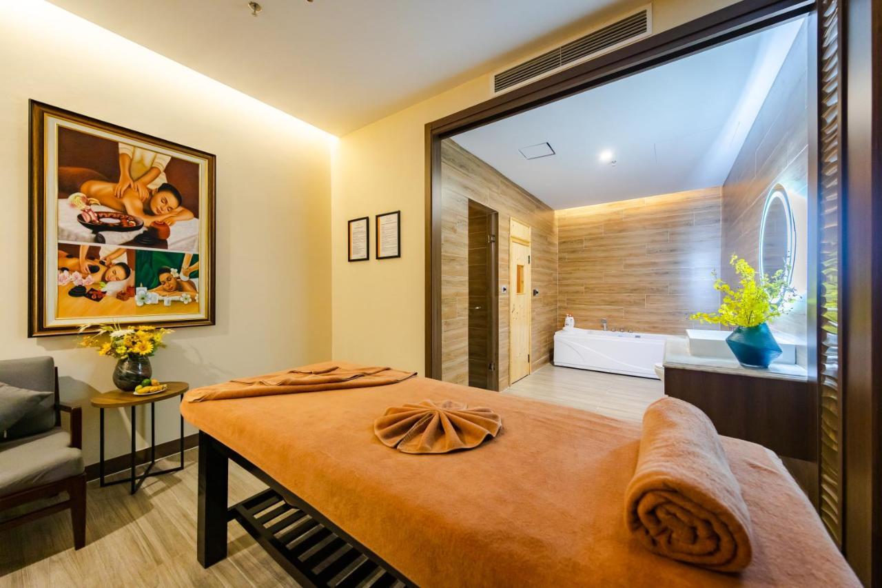 Muong Thanh Luxury Ha Long Centre Hotel Extérieur photo