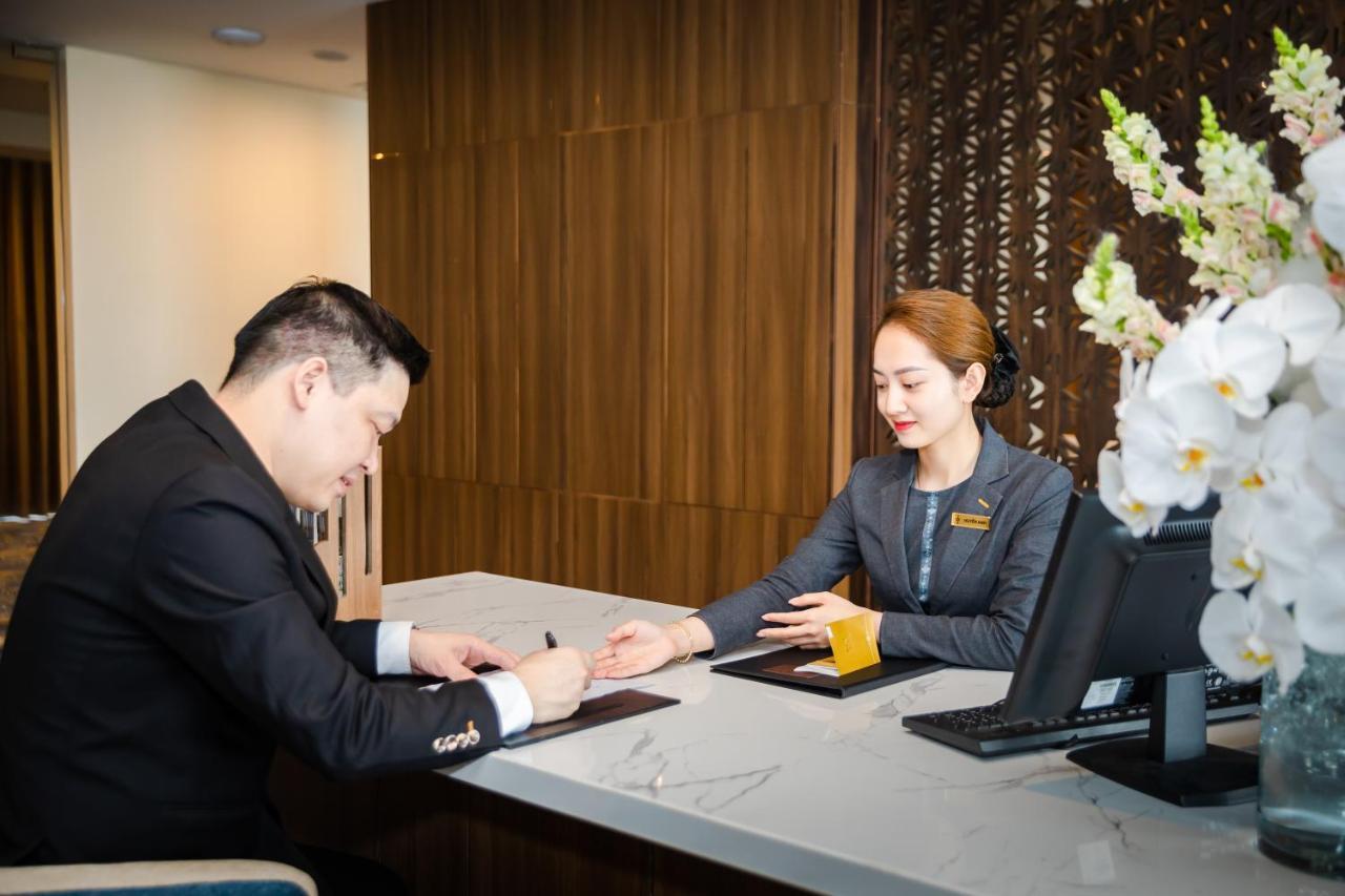 Muong Thanh Luxury Ha Long Centre Hotel Extérieur photo