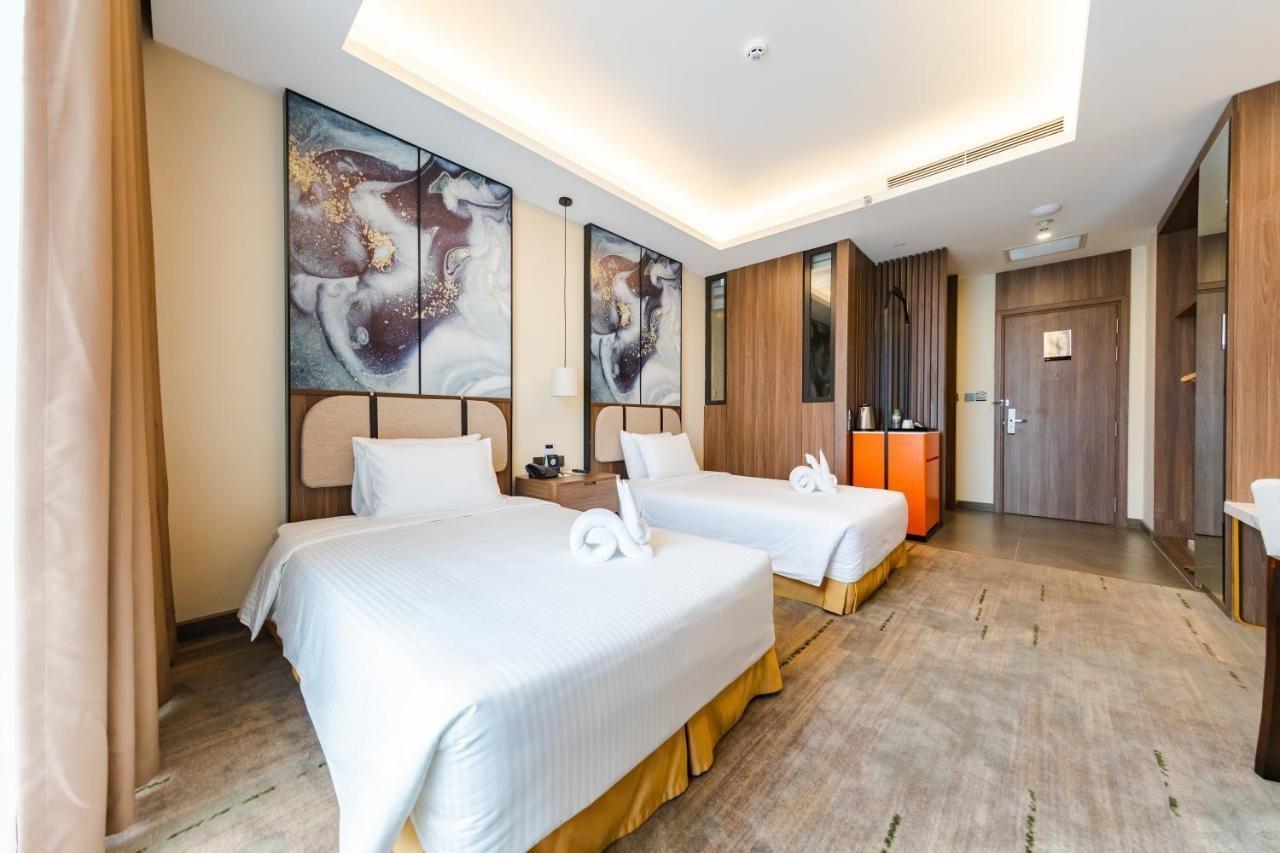 Muong Thanh Luxury Ha Long Centre Hotel Extérieur photo